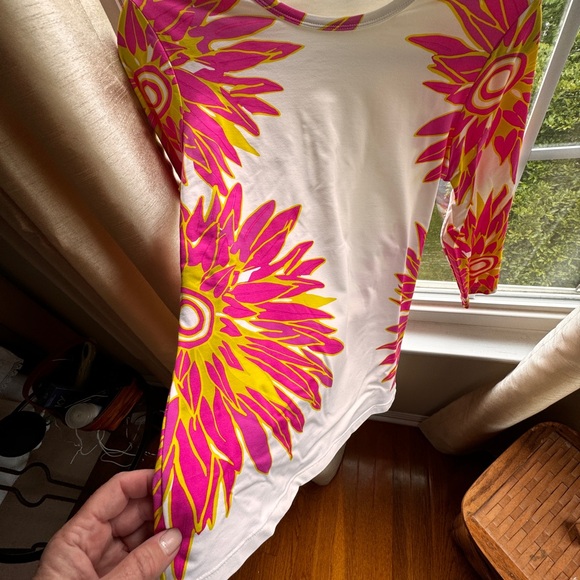 J McLaughlin floral size small. Catalina cloth. - Picture 4 of 5